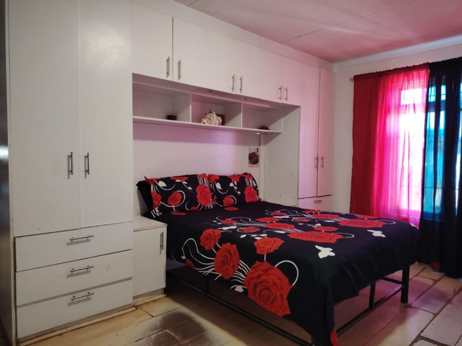 4 Bedroom Property for Sale in Saxonsea Western Cape